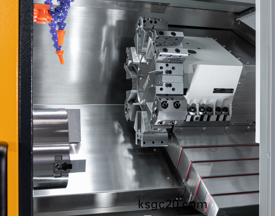 小鋼礮(pao)刀墖機(無尾座欵）